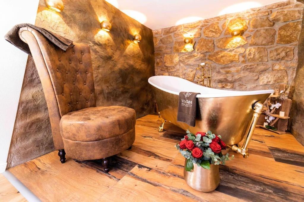 Chalet Vitaspa - Whirlpool & Sauna Privatspa 페그니츠 외부 사진