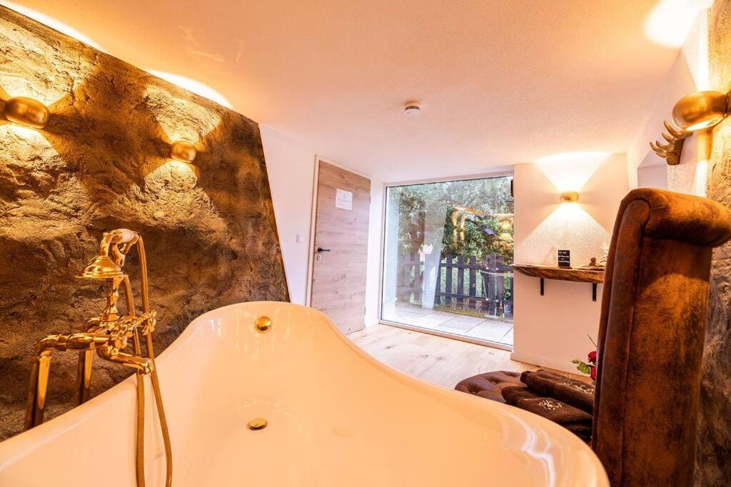 Chalet Vitaspa - Whirlpool & Sauna Privatspa 페그니츠 외부 사진
